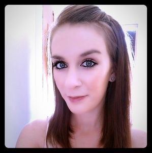 Meet your Posher, Natasha